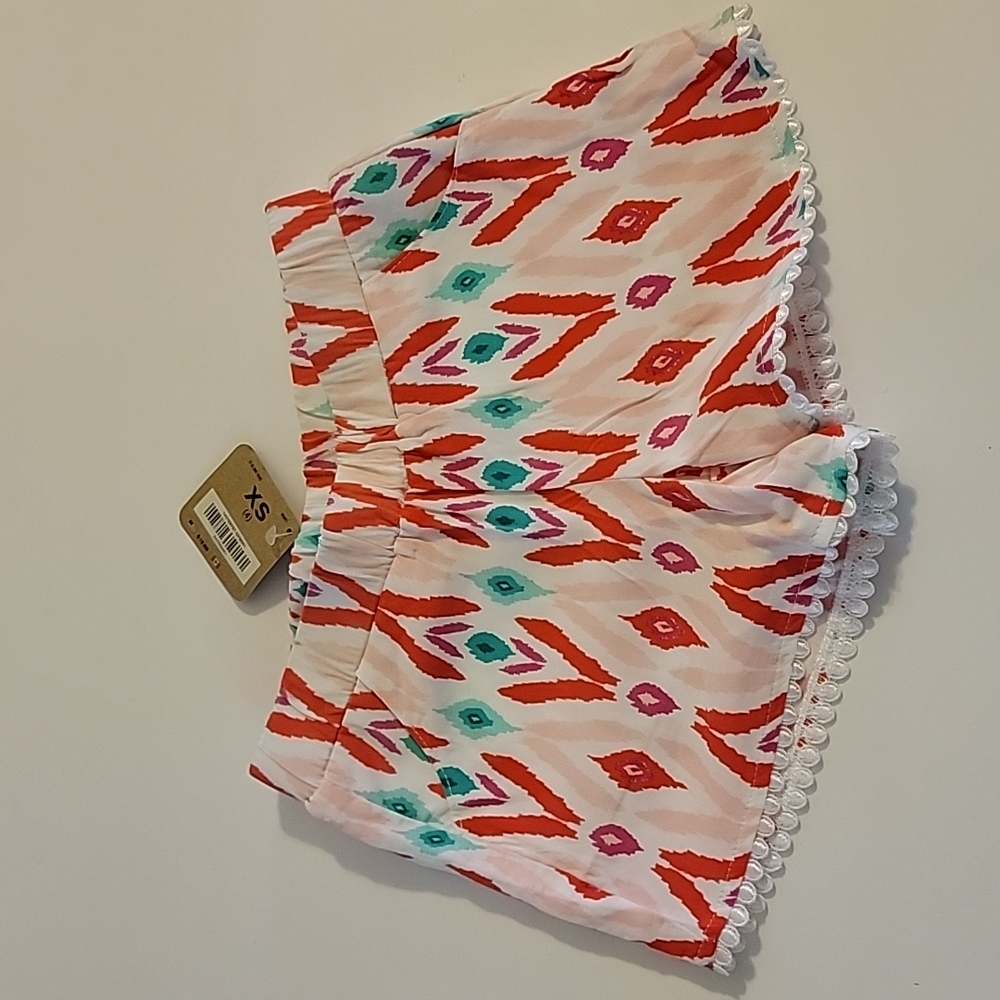5/$15 NWT shorts size 4